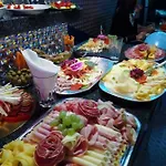 Otel Cade