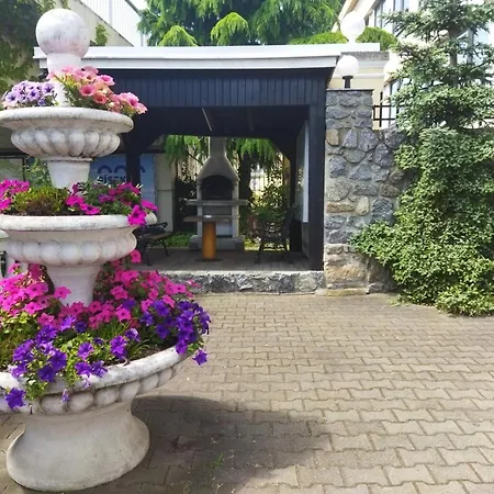 Cade Hotel 3*