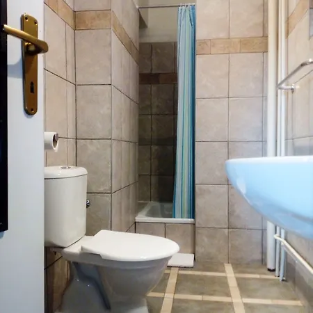 Cade Hotel 3*