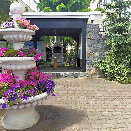 Hotel Cade