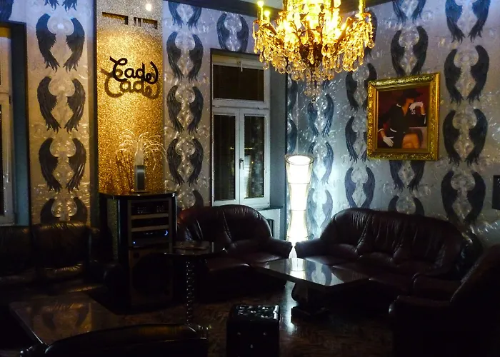 Hotell Cade 3*
